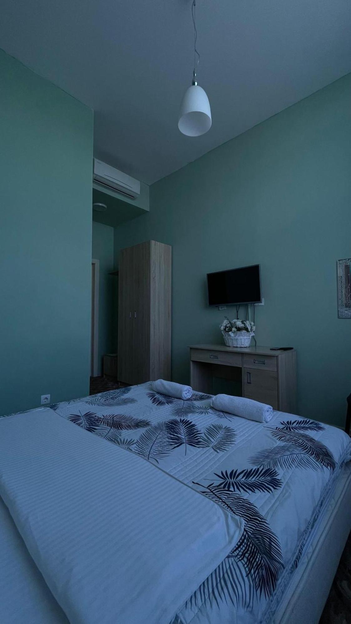 Elysian Hotel アスターナ エクステリア 写真